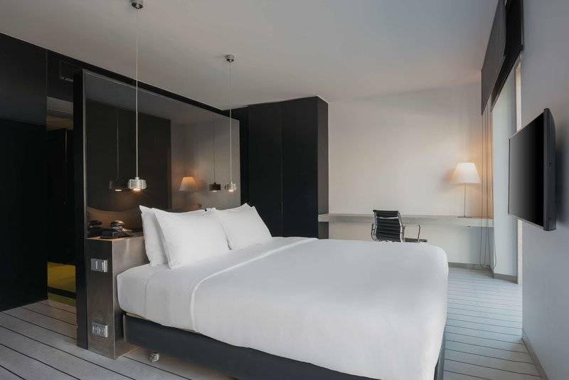 24_17399366_w 24_17399366_w