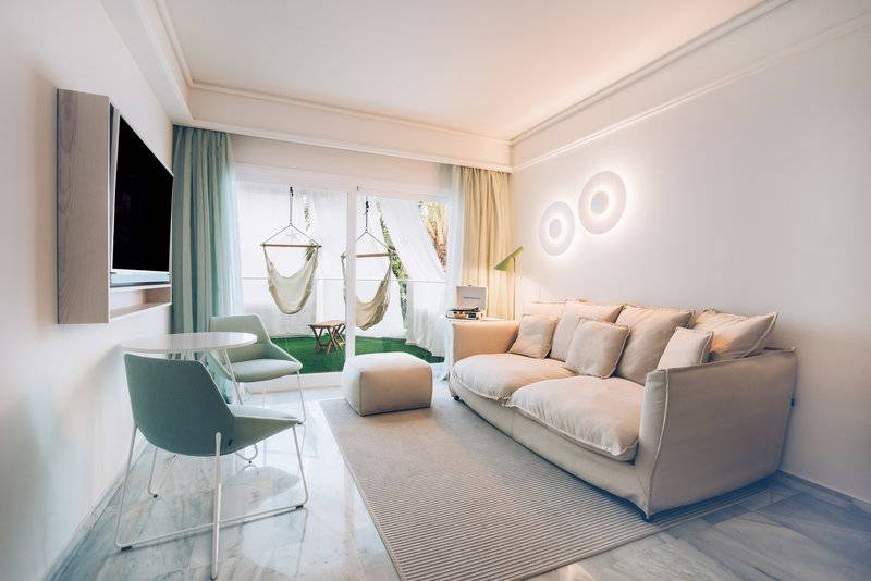 25_11303345_w 25_11303345_w