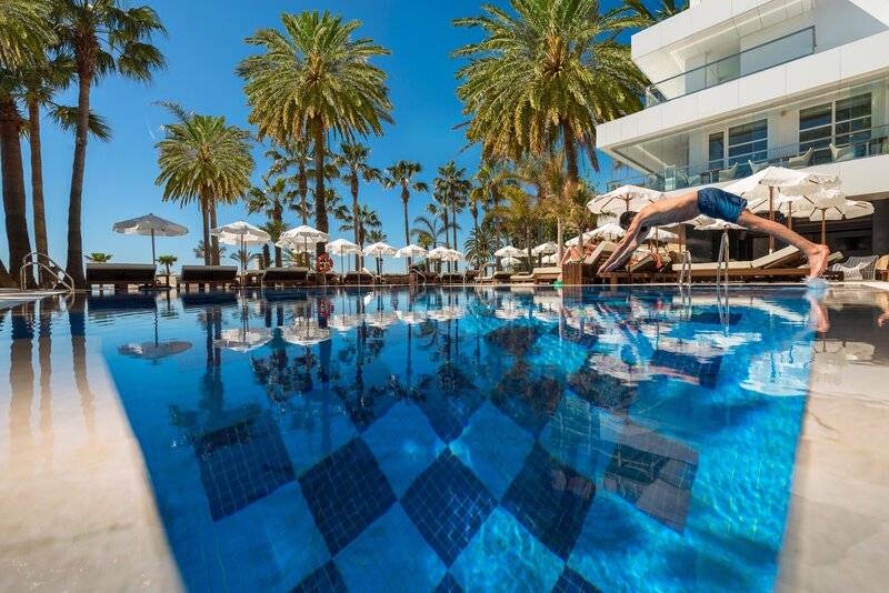 19_22887787_p 19_22887787_p