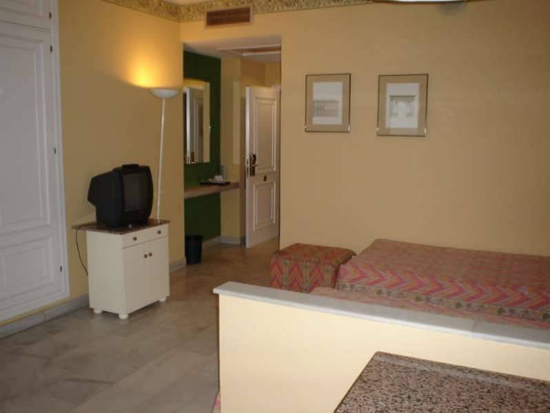 8_819622_w 8_819622_w