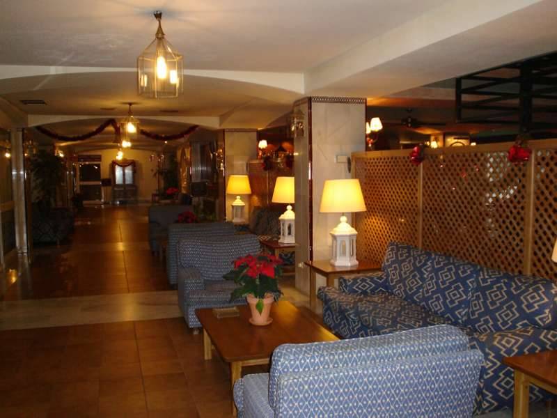 11_819631_w 11_819631_w