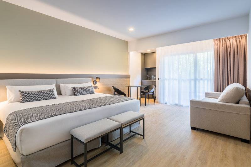 12_15255315_w 12_15255315_w