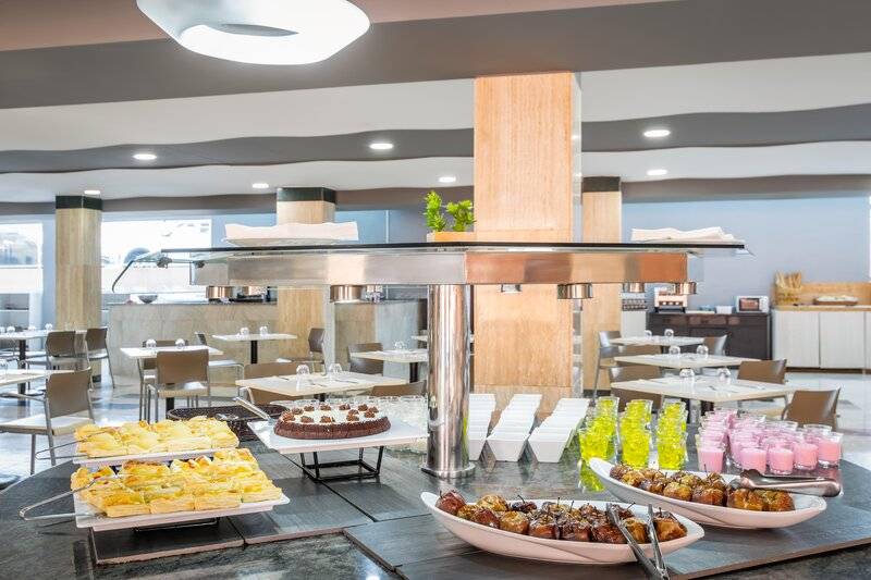 22_22444216_r 22_22444216_r