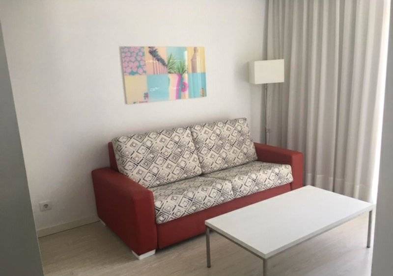 10_7728394_w 10_7728394_w