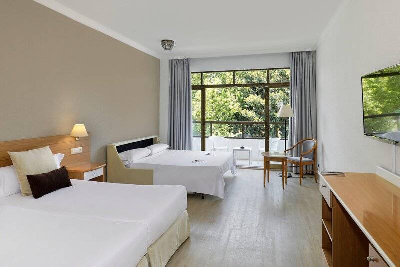 26_19527037_w 26_19527037_w