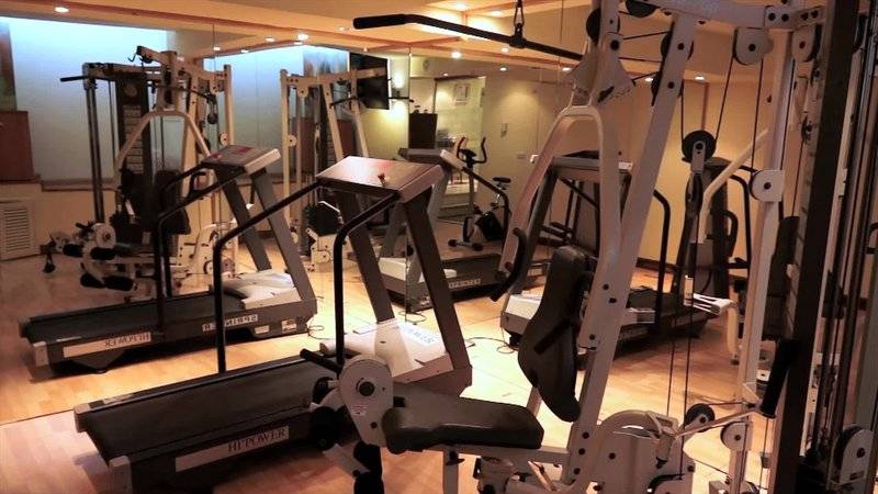 23_2448662_f 23_2448662_f