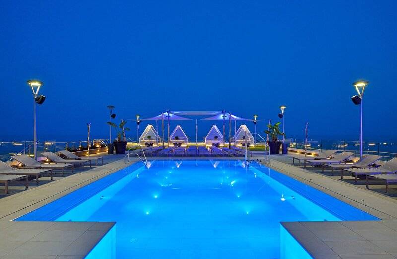 16_19529772_p 16_19529772_p