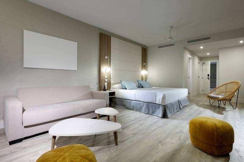 19_11150709_w 19_11150709_w