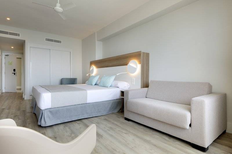 21_11150719_w 21_11150719_w