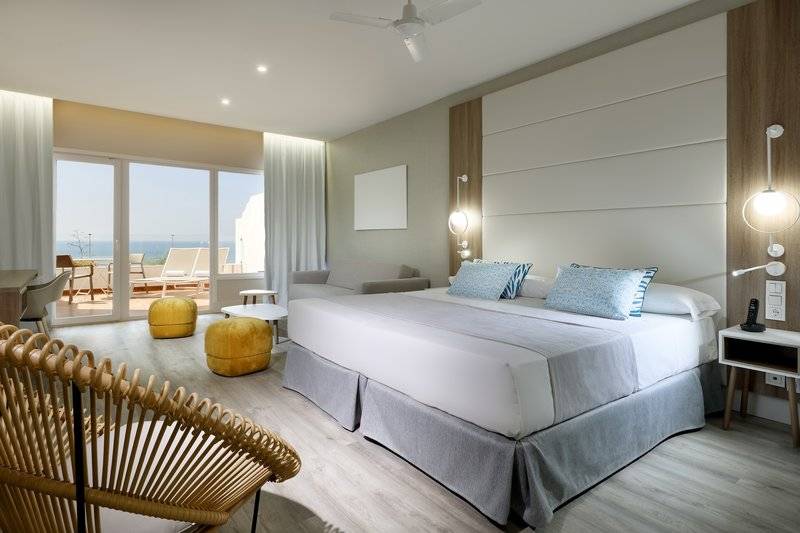 23_11150729_w 23_11150729_w