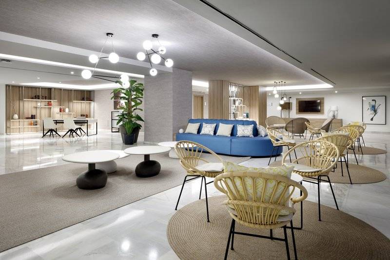 28_11150624_l 28_11150624_l