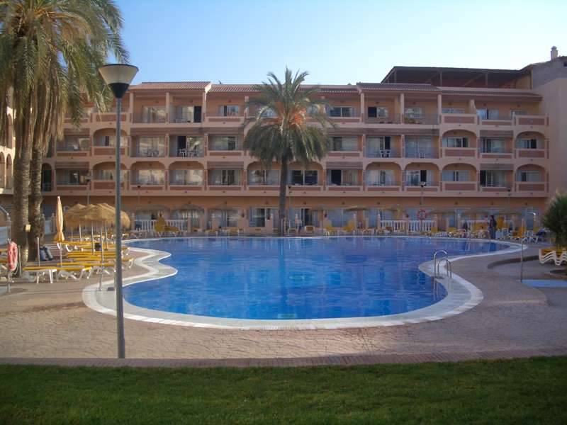 10_829711_p 10_829711_p