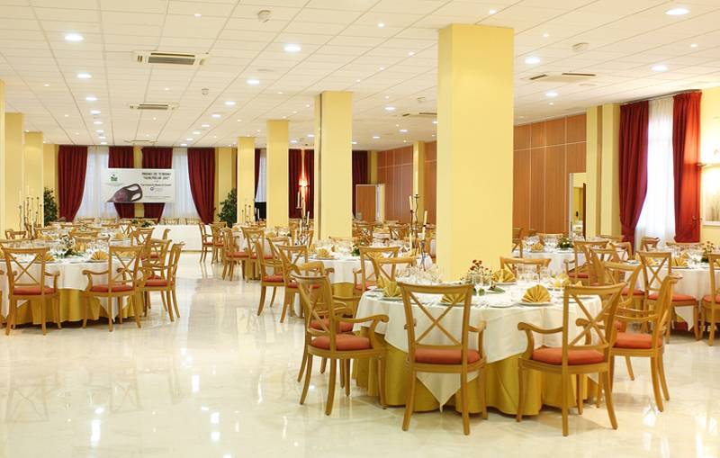 11_829714_r 11_829714_r