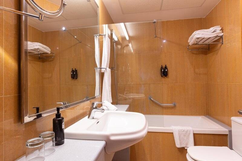 26_22439175_unknown 26_22439175_unknown