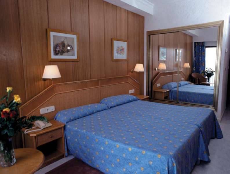 16_785356_w 16_785356_w