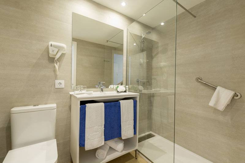 22_14395175_w 22_14395175_w