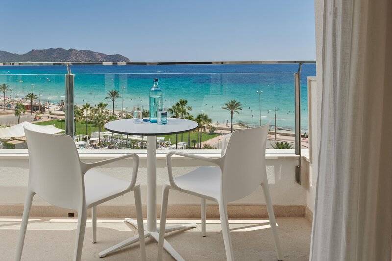 16_21356775_w 16_21356775_w