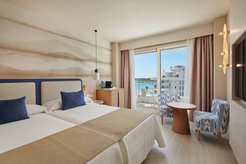 21_21356800_w 21_21356800_w