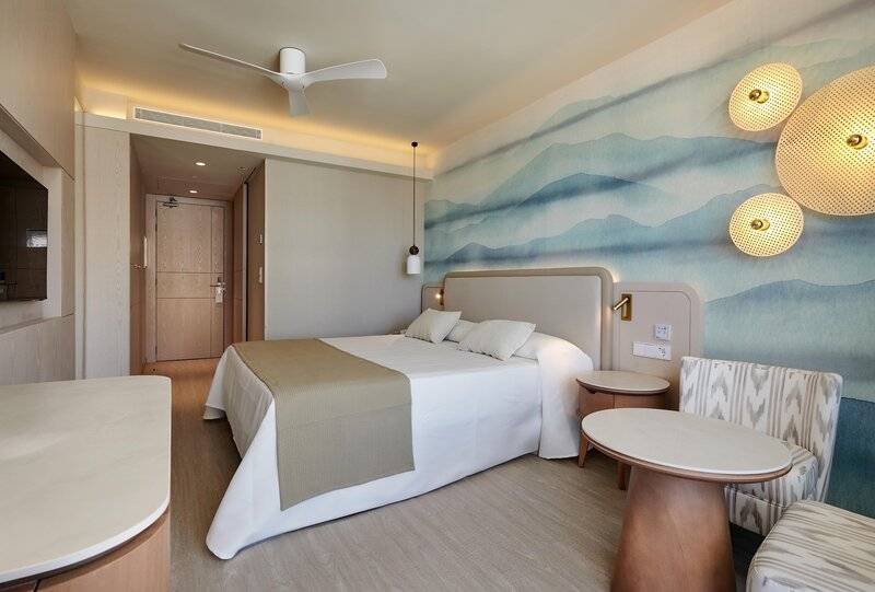 22_21356810_w 22_21356810_w