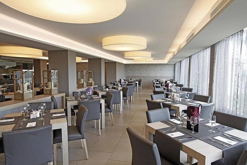 13_2496029_r 13_2496029_r