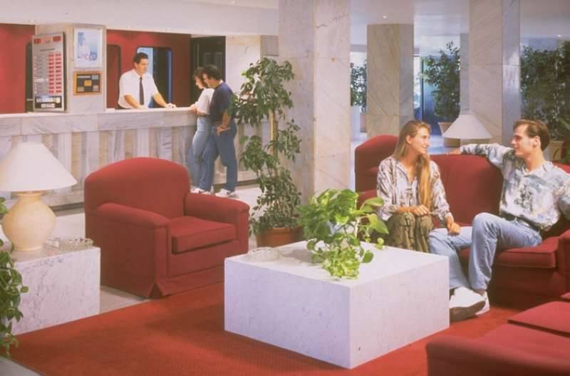 28_785545_l 28_785545_l