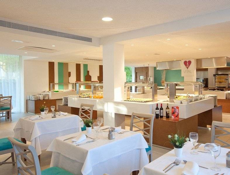 15_11533961_r 15_11533961_r