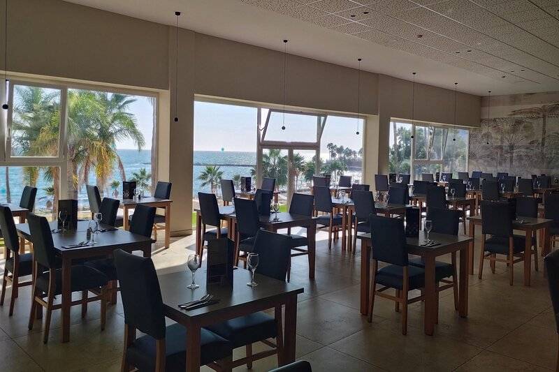 15_22716048_r 15_22716048_r