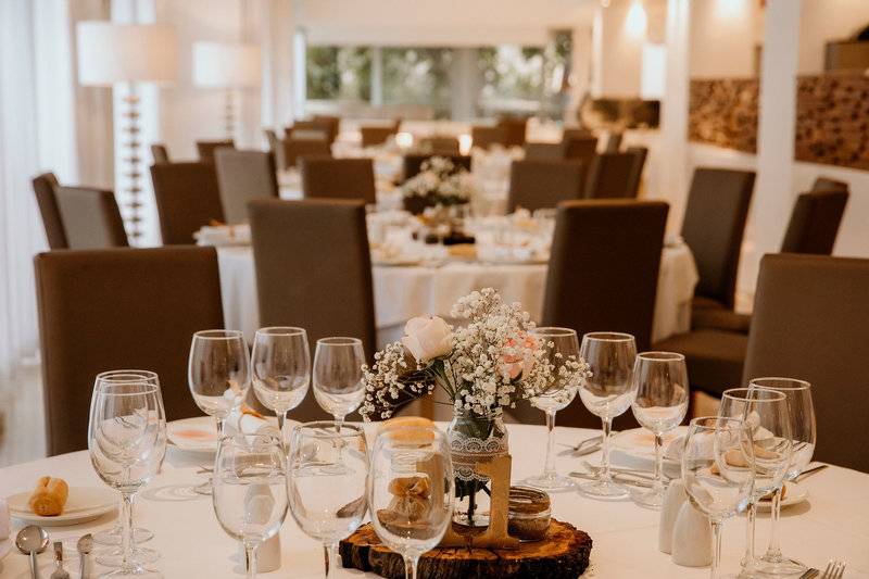 10_17419573_r 10_17419573_r