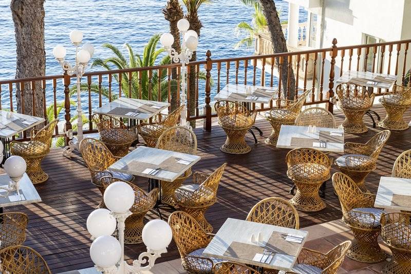 12_17419583_r 12_17419583_r