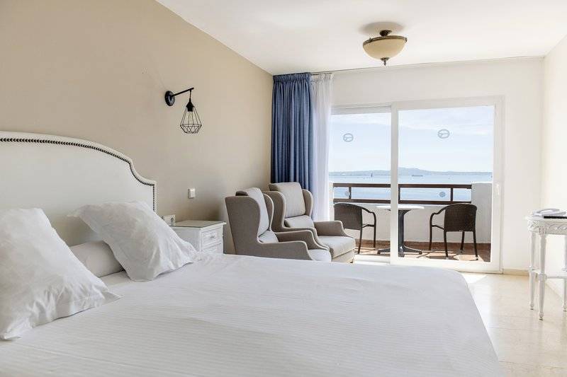 24_17419633_w 24_17419633_w