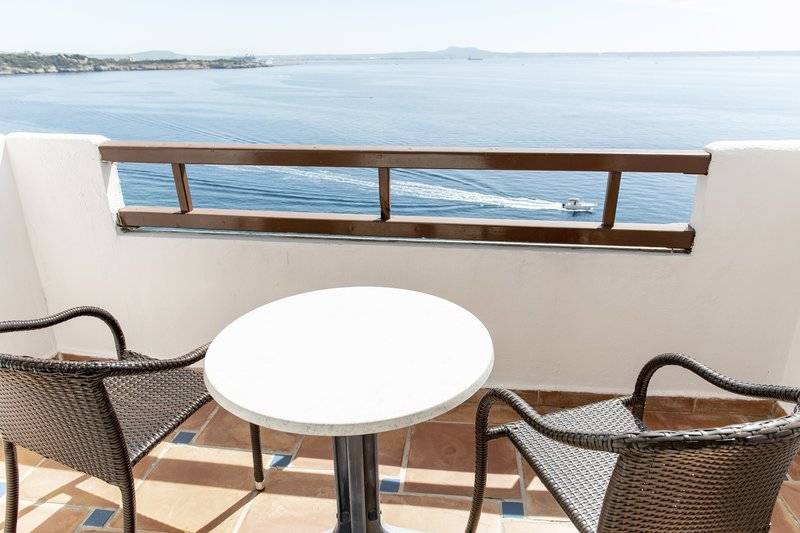 25_17419638_w 25_17419638_w