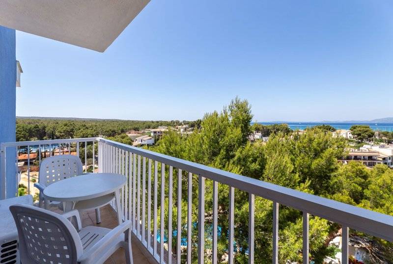 27_15359834_w 27_15359834_w