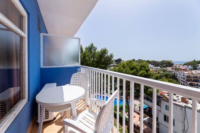 28_15359839_w 28_15359839_w