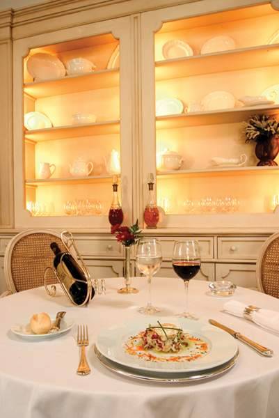 17_840310_r 17_840310_r