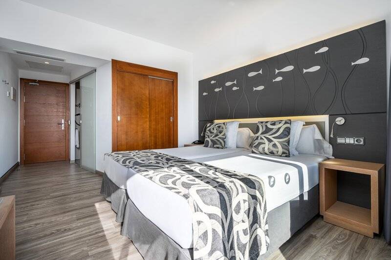 29_20858547_w 29_20858547_w