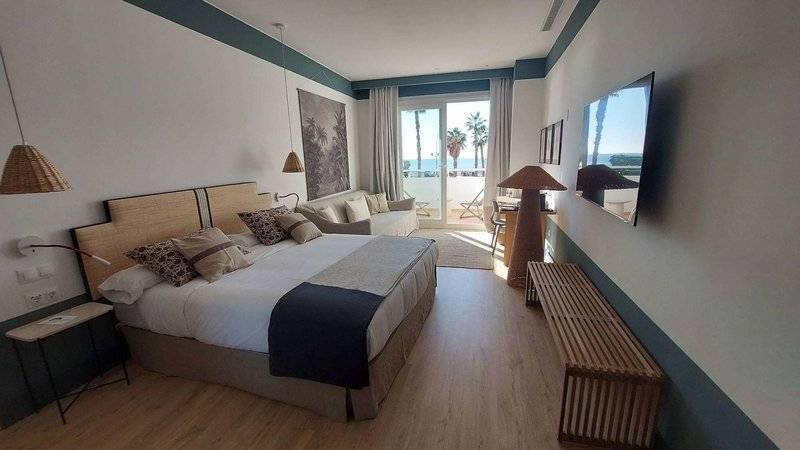 24_16769838_w 24_16769838_w