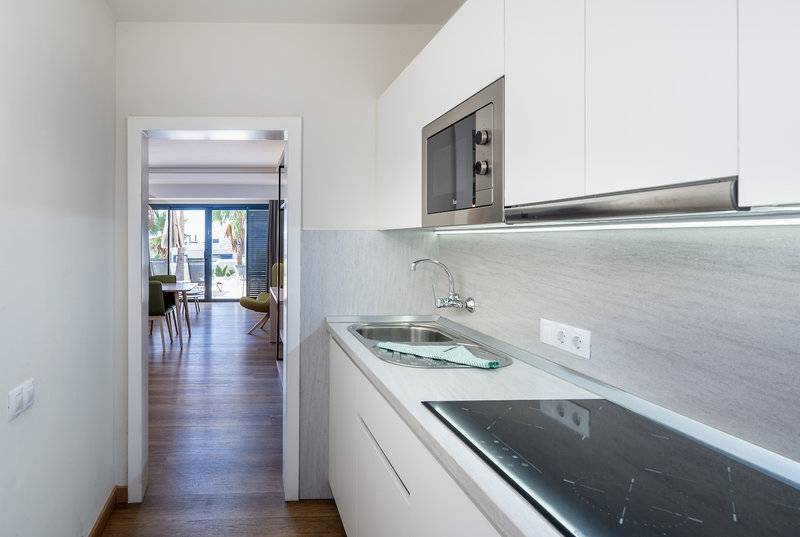 23_10656945_w 23_10656945_w