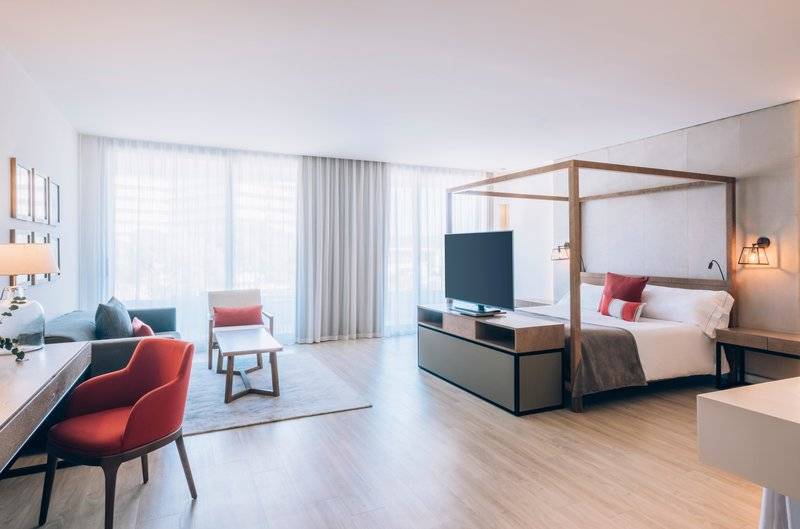 14_14484974_w 14_14484974_w