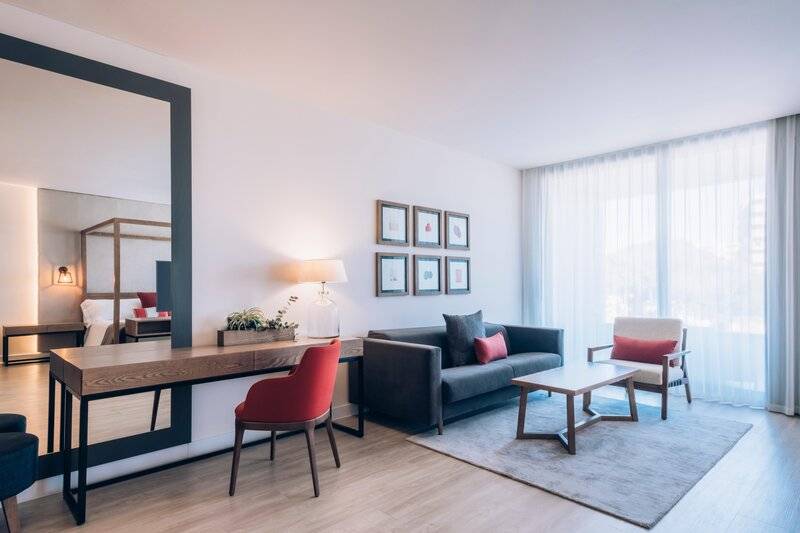 21_22622279_w 21_22622279_w