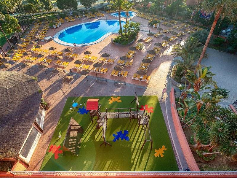 13_7618844_p 13_7618844_p