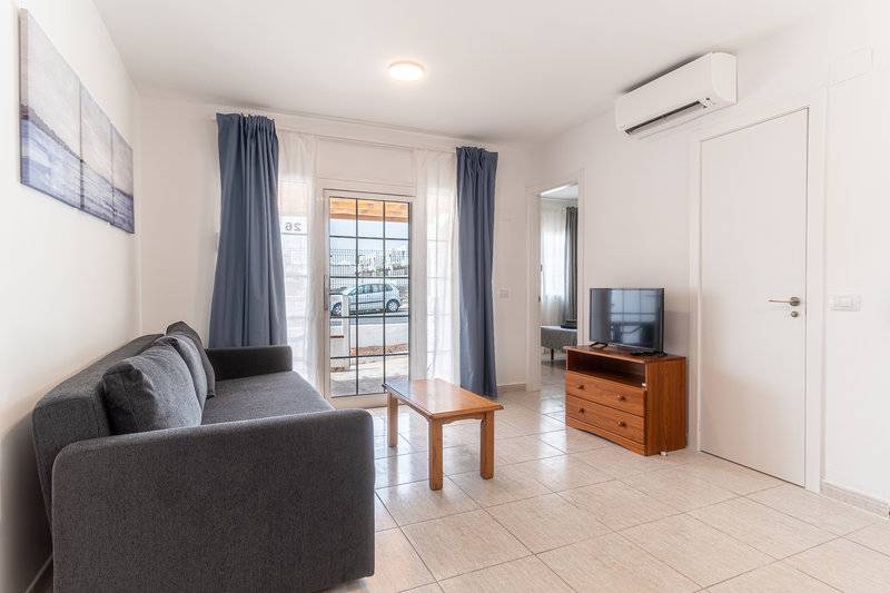 8_18648061_w 8_18648061_w