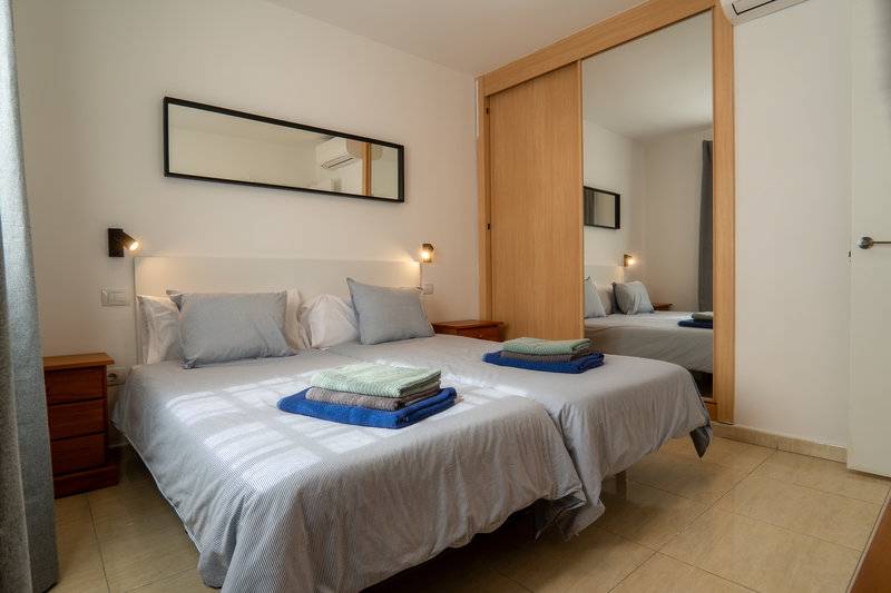 9_18648066_w 9_18648066_w