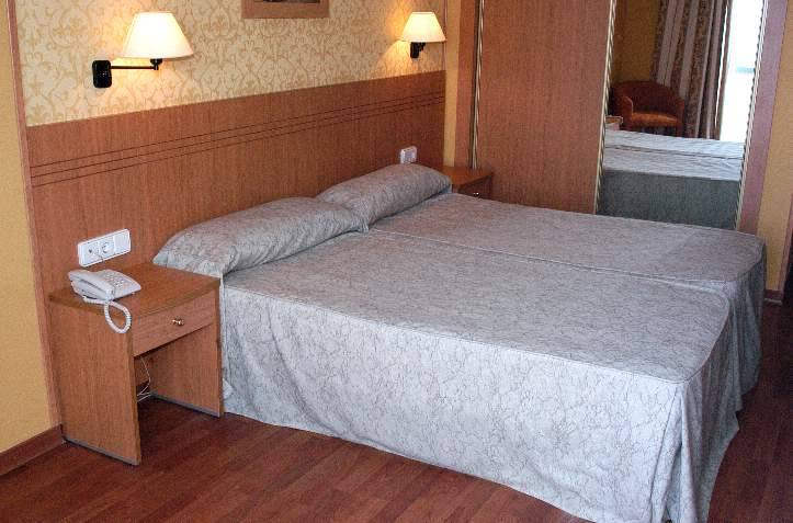 21_860242_w 21_860242_w