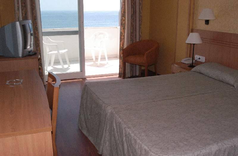 22_860245_w 22_860245_w