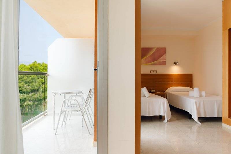 16_22907328_w 16_22907328_w