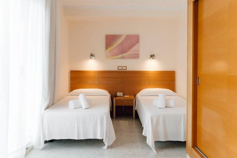 18_22907338_w 18_22907338_w