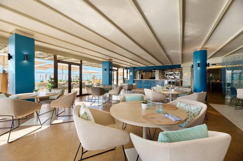 21_22729305_r 21_22729305_r