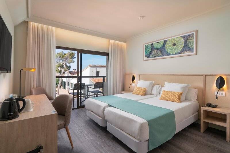 24_21890672_w 24_21890672_w