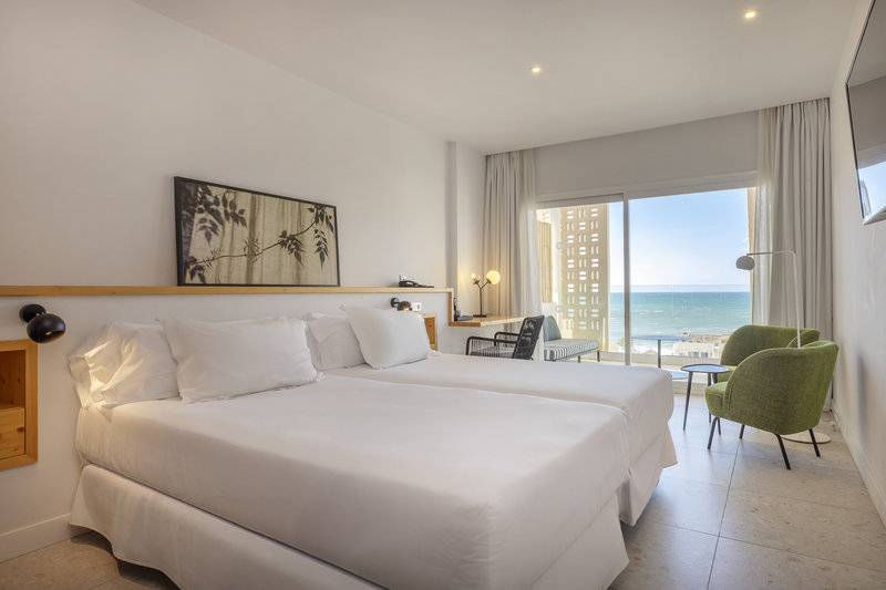 22_20899871_w 22_20899871_w