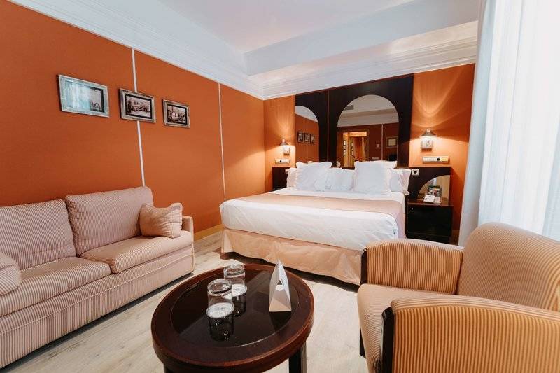 21_16772300_w 21_16772300_w